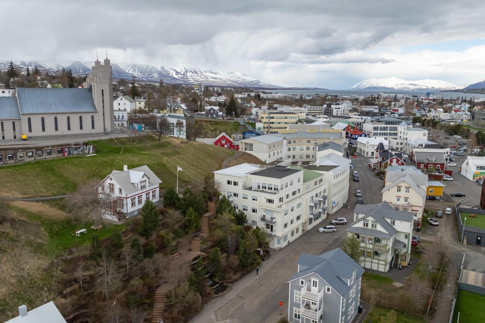 Charming Deluxe Apartment Akureyri Rum bild