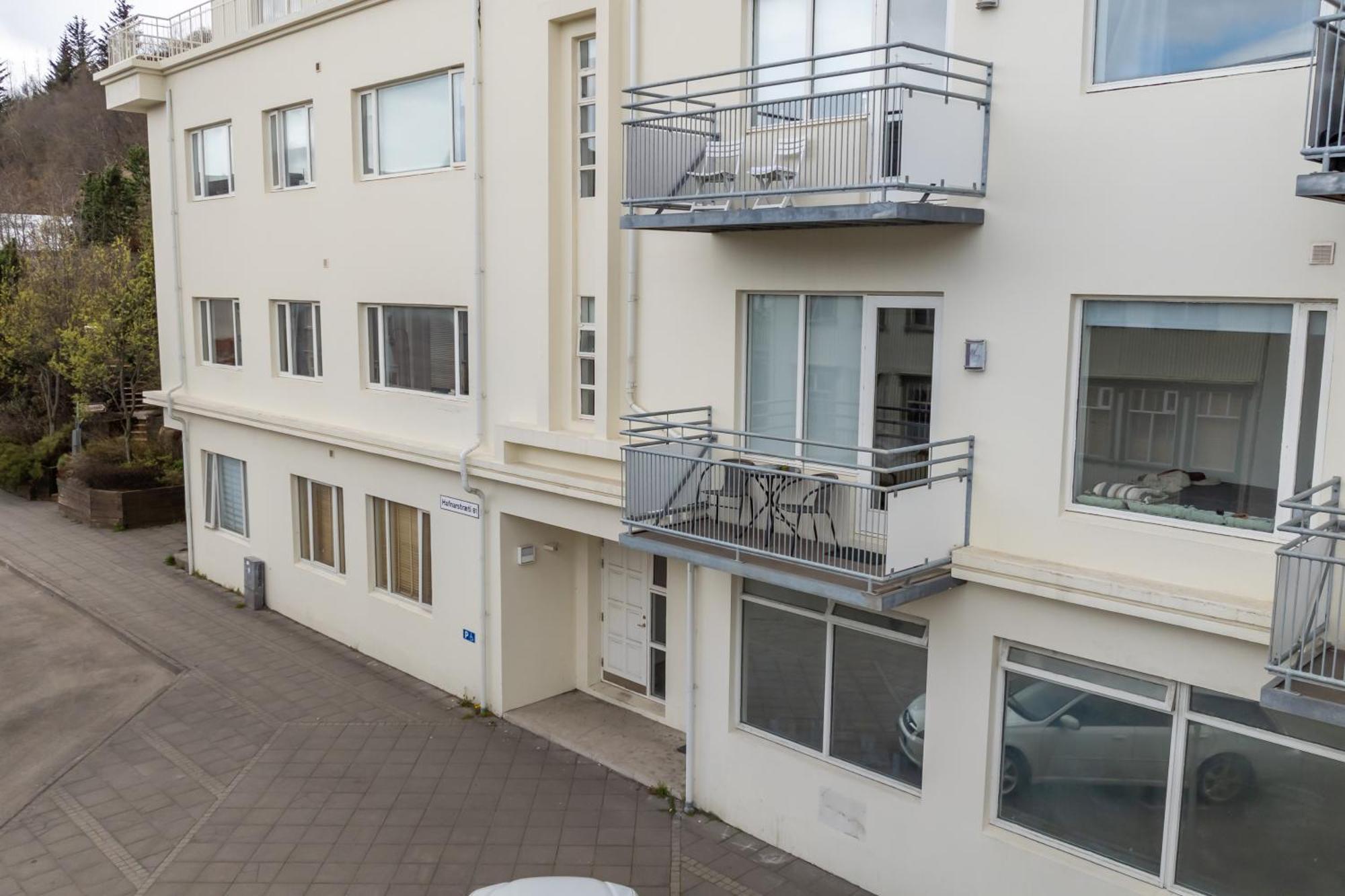 Charming Deluxe Apartment Akureyri Rum bild
